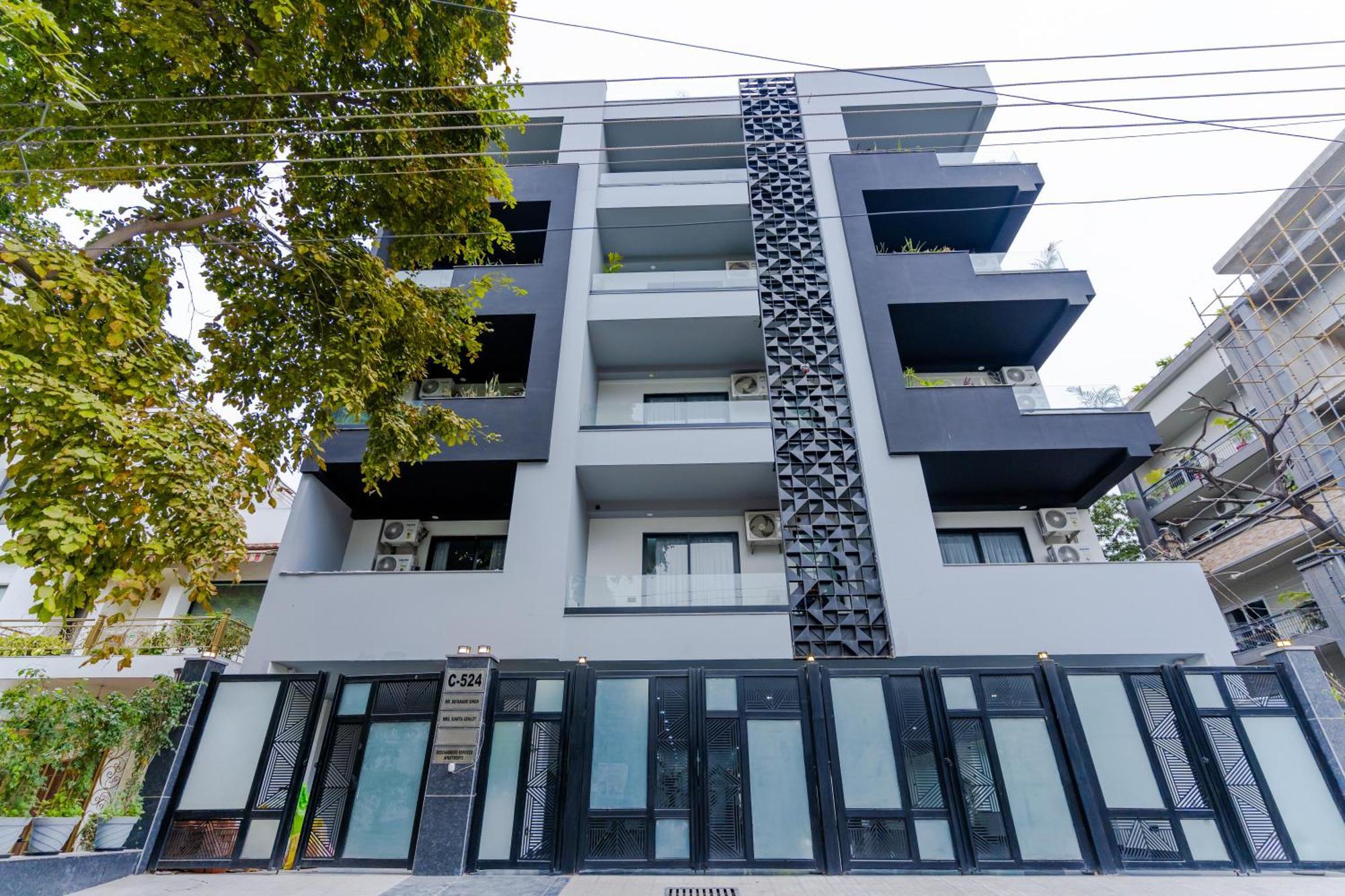 Bedchambers Luxury Apartment Near Golf Course Road Gurgaon Zewnętrze zdjęcie